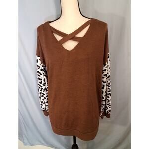 Shein. Brown sweater with Cheetah print sleeves